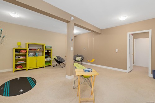 6246 Lower Chippewa Rd, Duncan, BC 