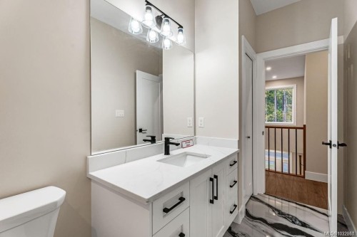 811 Stringer Way, Ladysmith, BC 