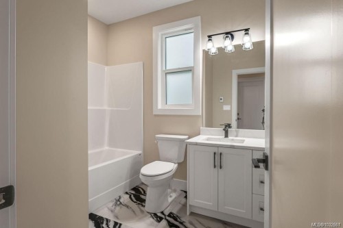811 Stringer Way, Ladysmith, BC 
