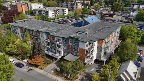 207-1550 Church Ave  Saanich, BC V8P 2H1