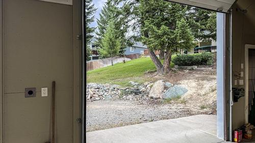 3013 Mount Royal Drive, Cranbrook, BC - Outdoor