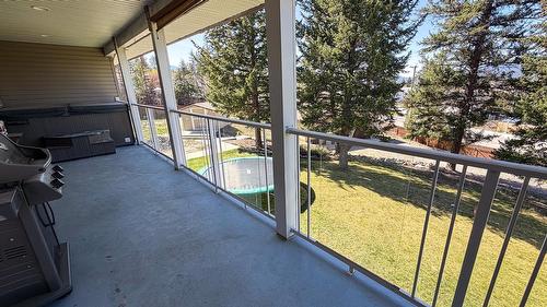3013 Mount Royal Drive, Cranbrook, BC - Outdoor With Exterior