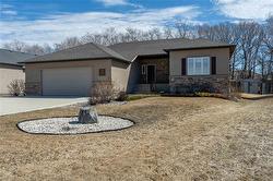 78 Stone Ridge DR Stonewall, MB R0C 2Z0