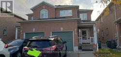 33 BAHA CRESCENT Brampton, ON L7A 2J3