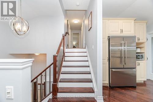207 Penn Drive, Burlington, ON - Indoor Photo Showing Other Room