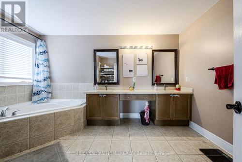 35 Ashby Field Road, Brampton, ON - Indoor Photo Showing Bathroom