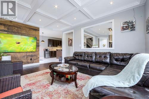 35 Ashby Field Road, Brampton, ON - Indoor Photo Showing Living Room