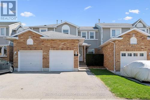 33 FAIRGREEN CLOSE  Cambridge, ON N1T 1T6