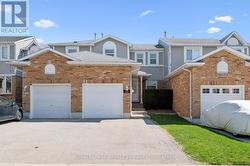 33 FAIRGREEN CLOSE  Cambridge, ON N1T 1T6