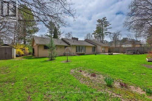 35 Hollyrood Heights Drive, Mississauga, ON - Outdoor