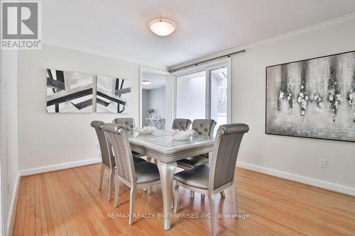 35 Hollyrood Heights Drive, Mississauga, ON - Indoor Photo Showing Dining Room