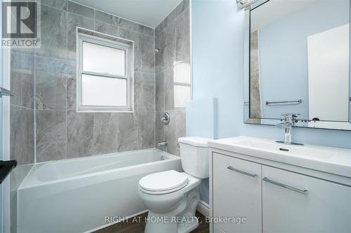 322 Jasper Avenue, Oshawa (Lakeview), ON - Indoor Photo Showing Bathroom