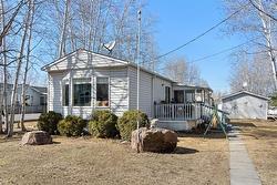 20 NATURE Drive  Ste Anne, MB R5H 1H2