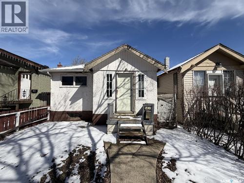 1037 Broder Street, Regina, SK - Outdoor