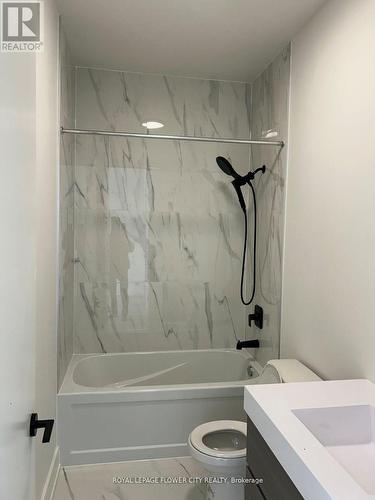 48 Everett Common, St. Catharines, ON - Indoor Photo Showing Bathroom