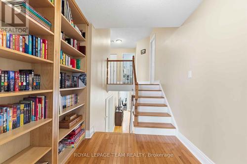 19 Hackett Street, Ottawa, ON - Indoor