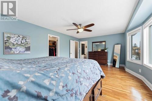 19 Hackett Street, Ottawa, ON - Indoor Photo Showing Bedroom
