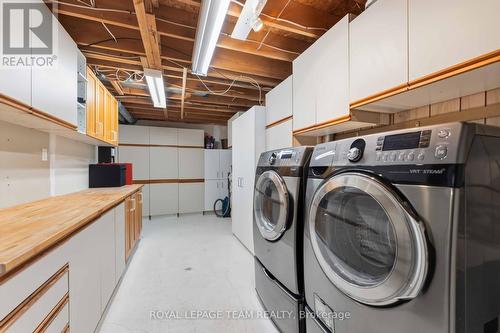 19 Hackett Street, Ottawa, ON - Indoor Photo Showing Laundry Room