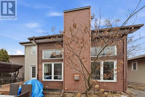 19 Hackett Street, Ottawa, ON - Outdoor With Exterior