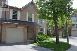 61 - 2272 MOWAT AVENUE Oakville, ON L6H 5L8