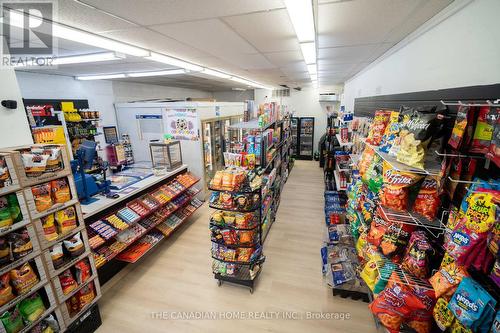 899 Main Street E, Hamilton, ON 