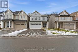 8707 CHICKORY TRAIL Niagara Falls, ON L2H 3S4