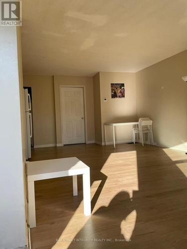 228 Westcourt Place, Waterloo, ON - Indoor