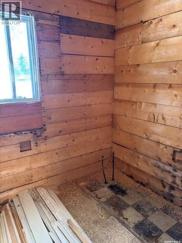 211 1St Avenue E, Canora, SK - Indoor