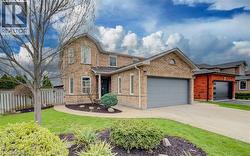 643 PHOEBE Crescent  Burlington, ON L7L 6E5