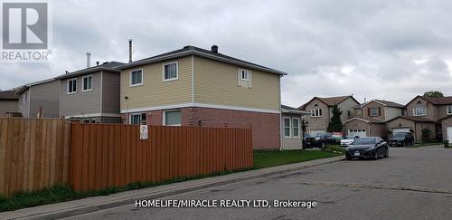 131 Plumrose Pathway, Toronto, ON - Outdoor