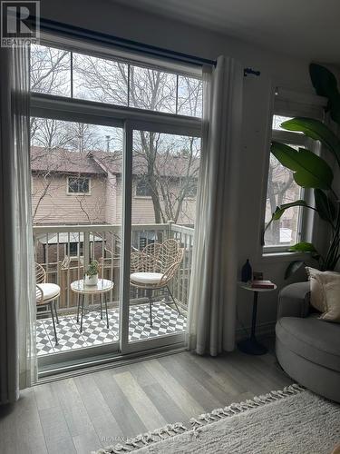 2458 Scholars Common, Burlington, ON - Indoor