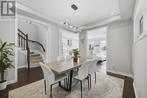 139 Switch Grass Crescent, Ottawa, ON - Indoor Photo Showing Dining Room