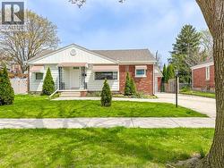 2628 RANDOLPH Windsor, ON N9E 3C9