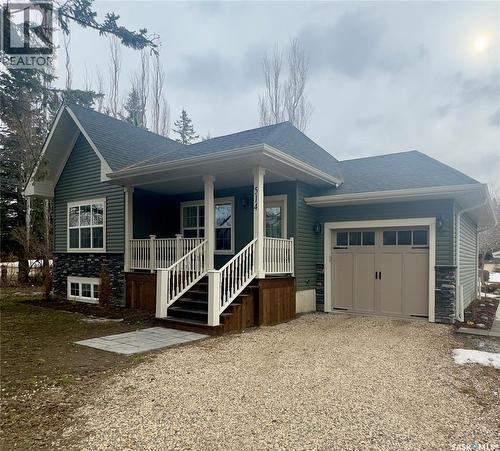 514 Railway Street E, Hepburn, SK - Outdoor With Deck Patio Veranda