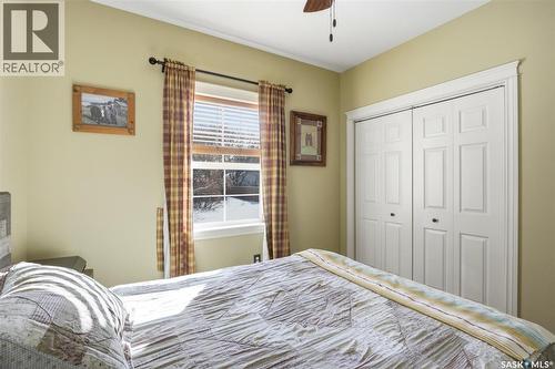 514 Railway Street E, Hepburn, SK - Indoor Photo Showing Bedroom