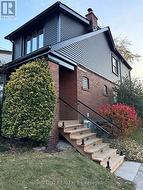 98 WOODMOUNT AVENUE  Toronto, ON M4C 3Y2