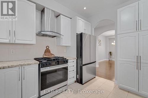 3095 Tacc Drive, Mississauga, ON - Indoor Photo Showing Kitchen
