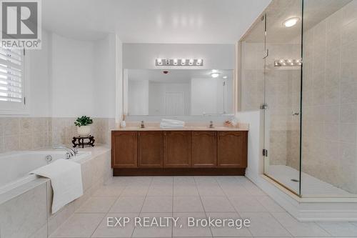 3095 Tacc Drive, Mississauga, ON - Indoor Photo Showing Bathroom