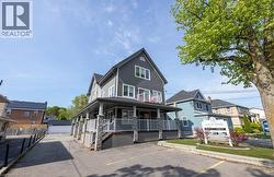 19 KING Street W Stoney Creek, ON L8G 1H1