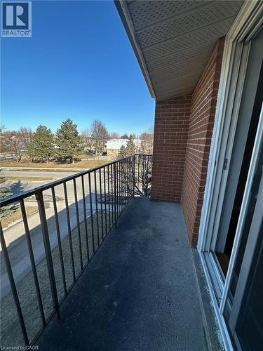 15 Mowat Boulevard Unit# 14, Kitchener, ON - Outdoor With Balcony With Exterior