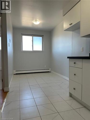 15 Mowat Boulevard Unit# 14, Kitchener, ON - Indoor Photo Showing Other Room