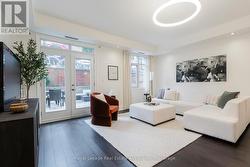 TH103 - 500 RICHMOND STREET W Toronto, ON M5V 3N4