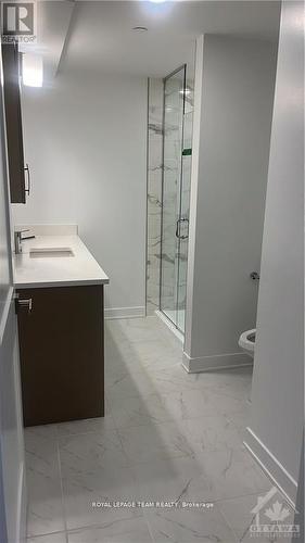 1803 - 340 Queen Street, Ottawa, ON - Indoor Photo Showing Bathroom