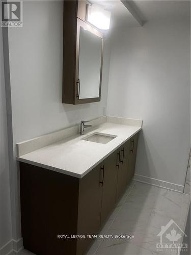1803 - 340 Queen Street, Ottawa, ON - Indoor