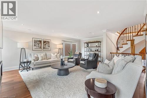4133 Millcroft Park Drive, Burlington, ON - Indoor Photo Showing Living Room