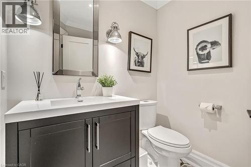 4133 Millcroft Park Drive, Burlington, ON - Indoor Photo Showing Bathroom