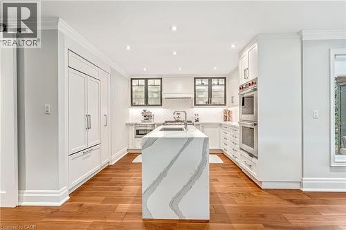 4133 Millcroft Park Drive, Burlington, ON - Indoor