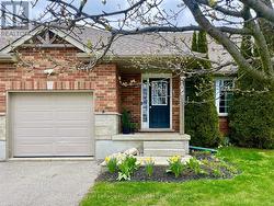 105 SPENCER DRIVE Centre Wellington (Elora/Salem), ON N0B 1S0