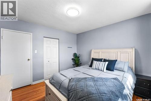 716 18Th Avenue E, Regina, SK - Indoor Photo Showing Bedroom