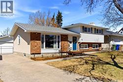 34 Selby CRESCENT  Regina, SK S4T 6W1
